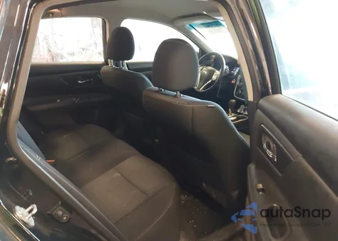 2017 Nissan Altima 2.5 S z USA, uszkodzony, nr VIN 1N4AL3AP1HC226332